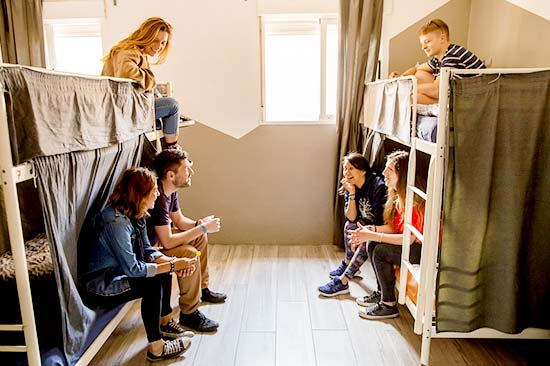 What to Expect When Staying in Hostels